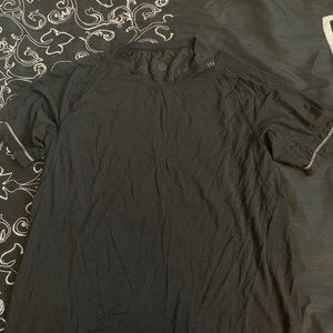lululemon men's running shirt